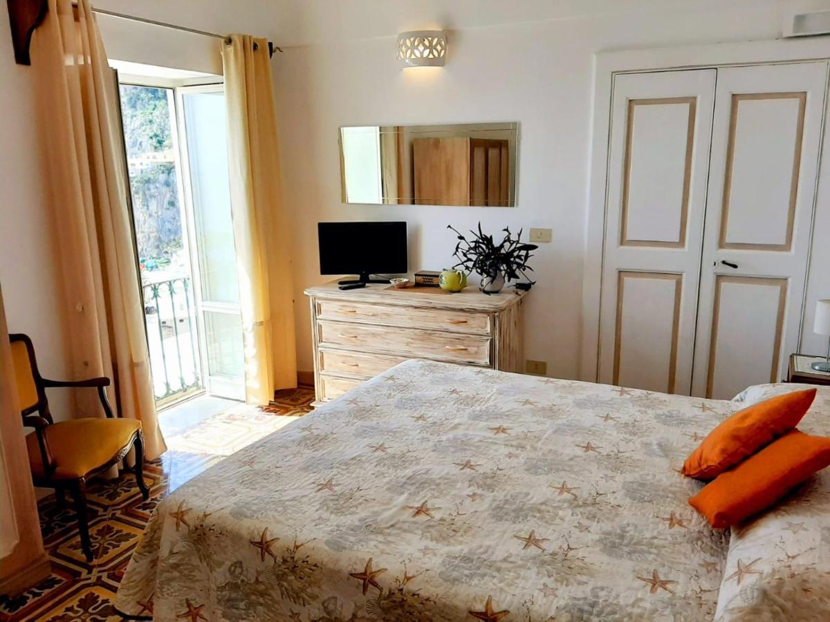 Апартаменты A La Casa Del Cavaliere Позитано Экстерьер фото